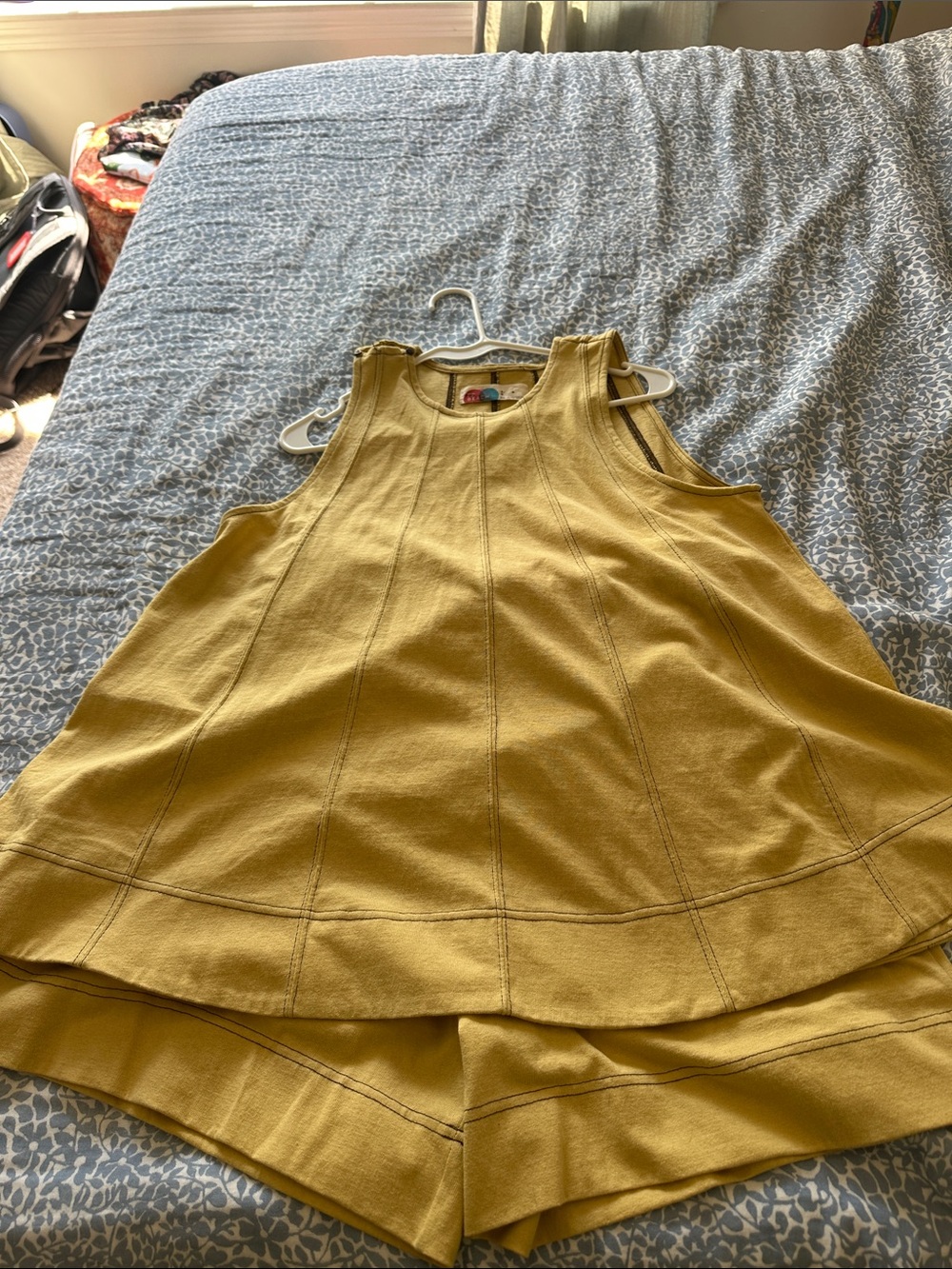 Sleeveless Mustard Two-Piece Set - Picture 5 of 6